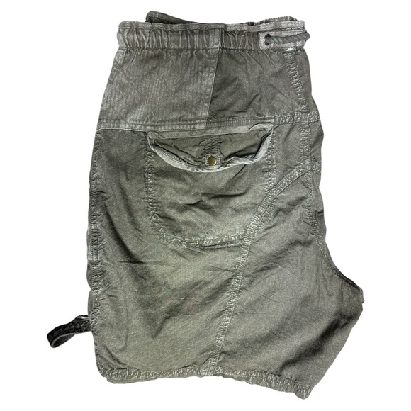 Free People Olive Green Cargo Shorts Size Medium - Picture 4 of 7